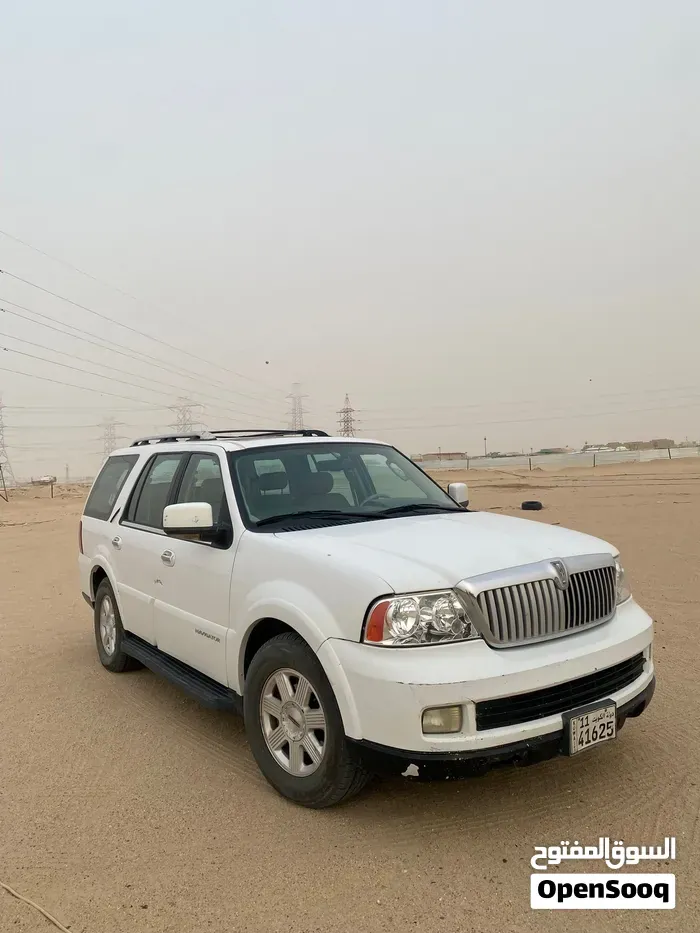 Lincoln Navigator 2006 photo 2