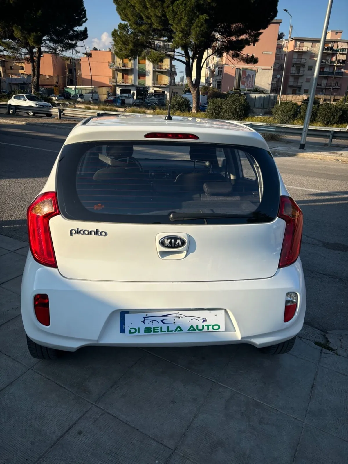 Kia Picanto 2013 photo 3