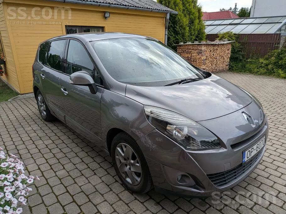 Renault Grand Scenic 2011 photo 3