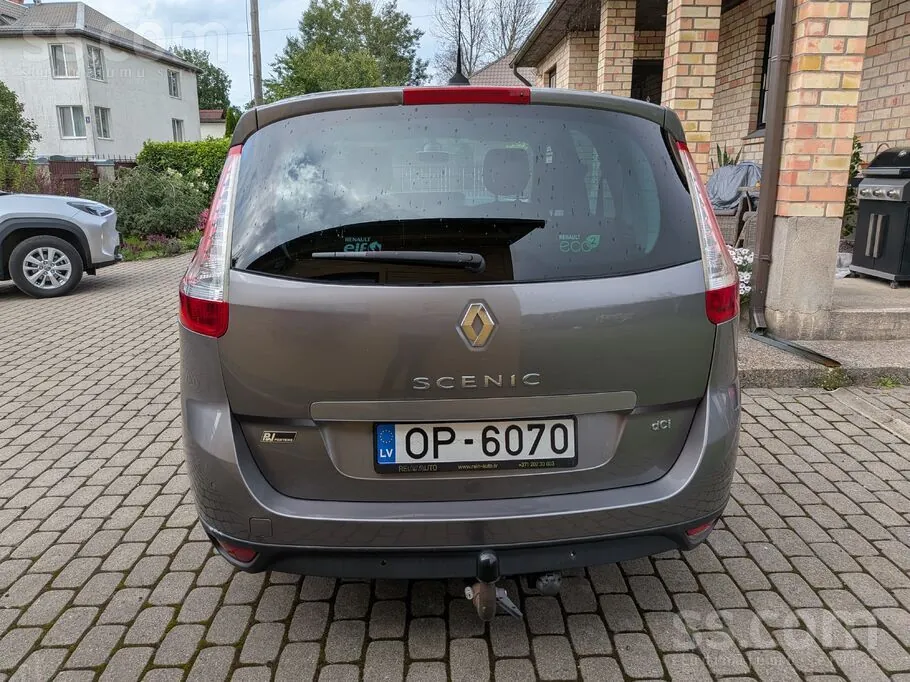 Renault Grand Scenic 2011 photo 5