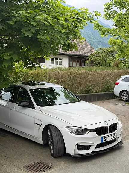 BMW 328I 2013 photo 2