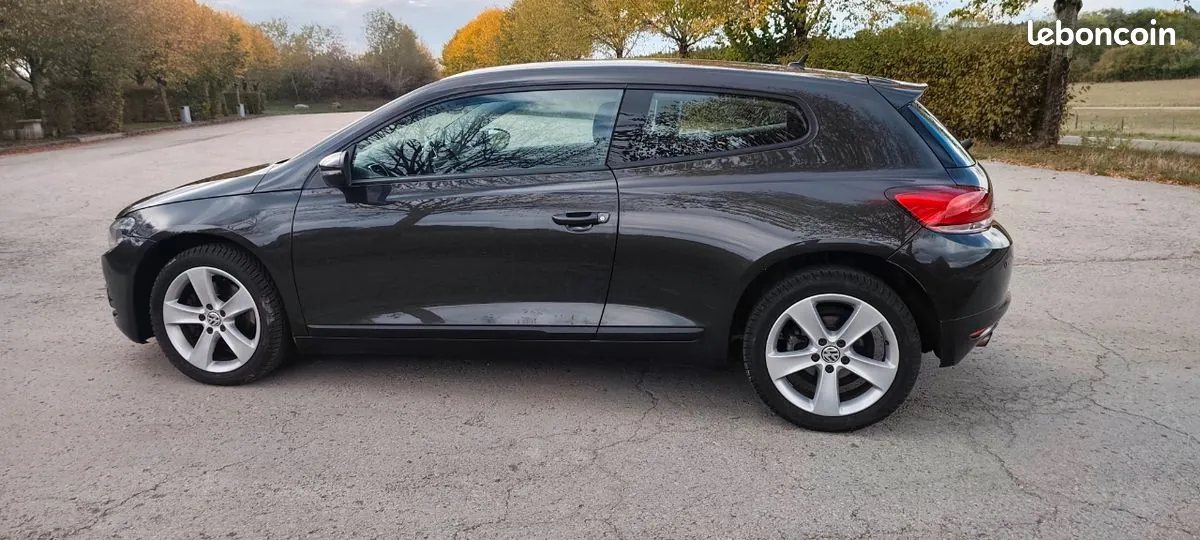 Volkswagen Scirocco 2009 photo 3