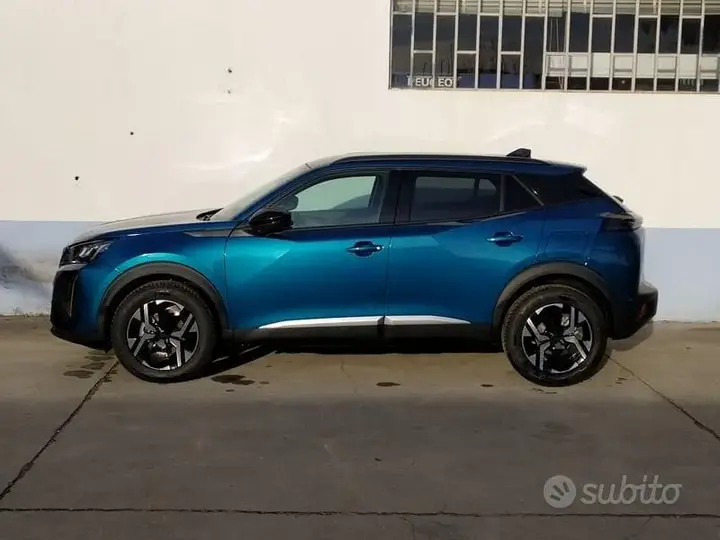 Peugeot 2008 2025 photo 3