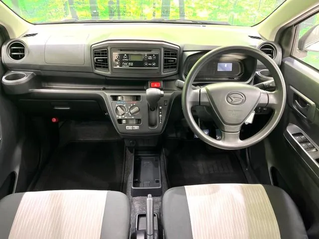 Daihatsu Miraiyese L Saiis 2021 photo 3