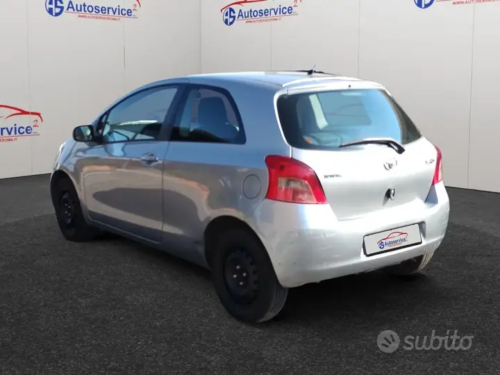 Toyota Yaris 2007 photo 3