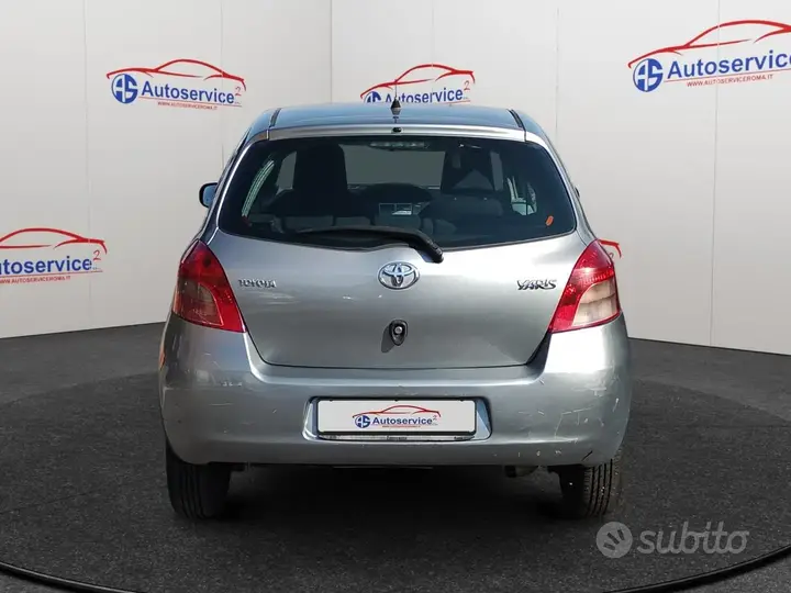 Toyota Yaris 2007 photo 4