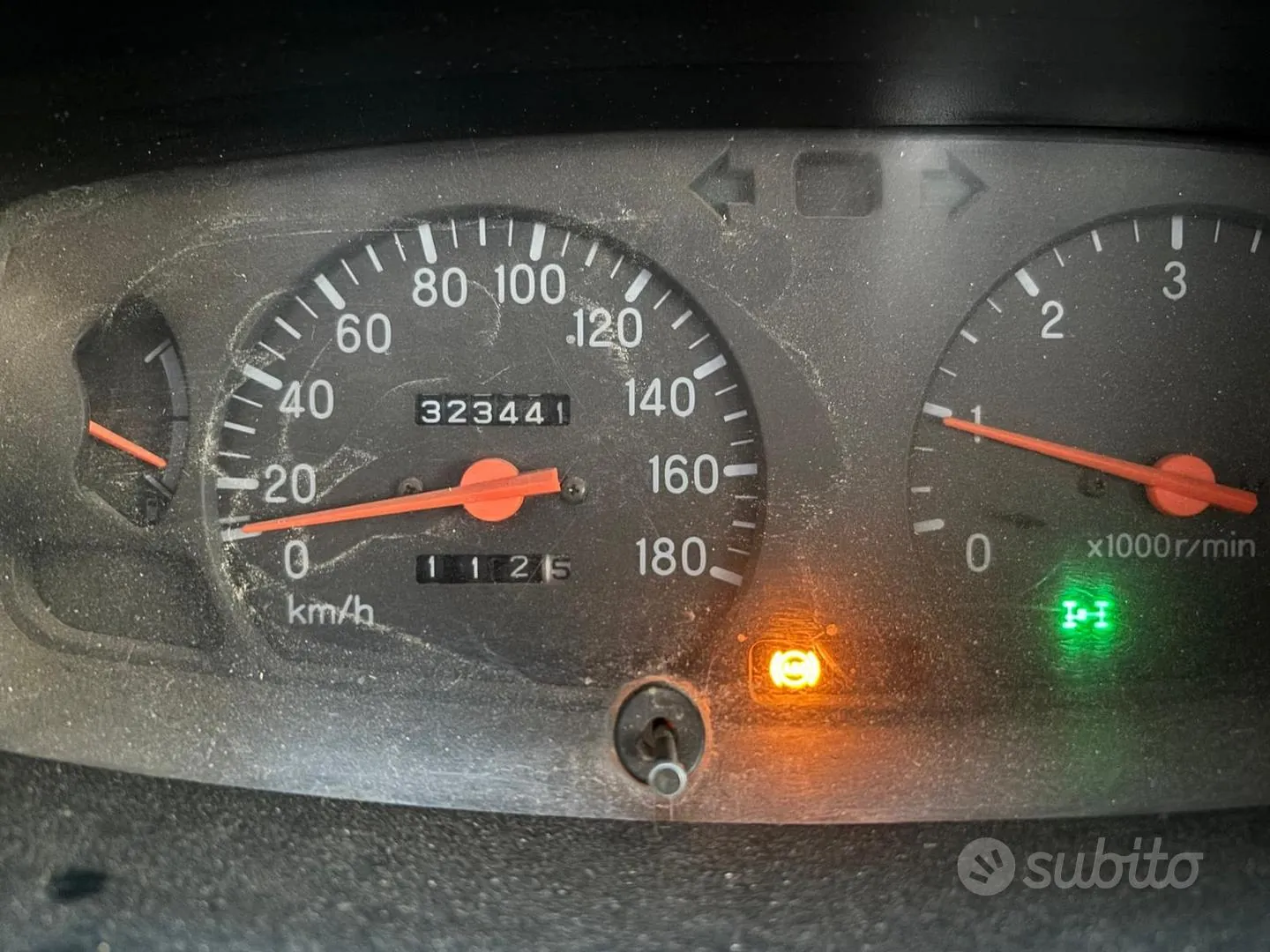 Mitsubishi L200 2001 photo 3
