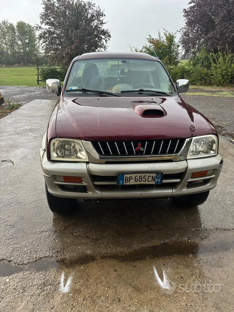 Mitsubishi L200 2001 photo 2