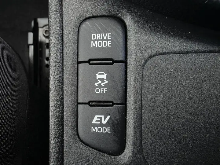 Toyota Yaris Cross 2023 photo 4