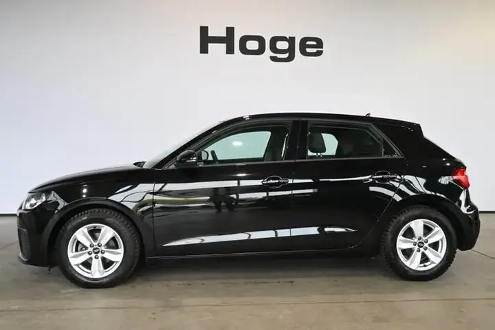Audi A1 2021 photo 3