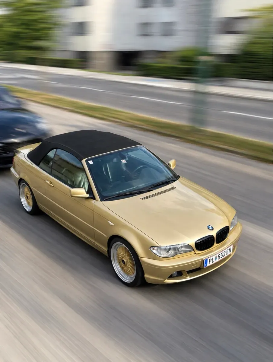 BMW 3 Series 2004 photo 3