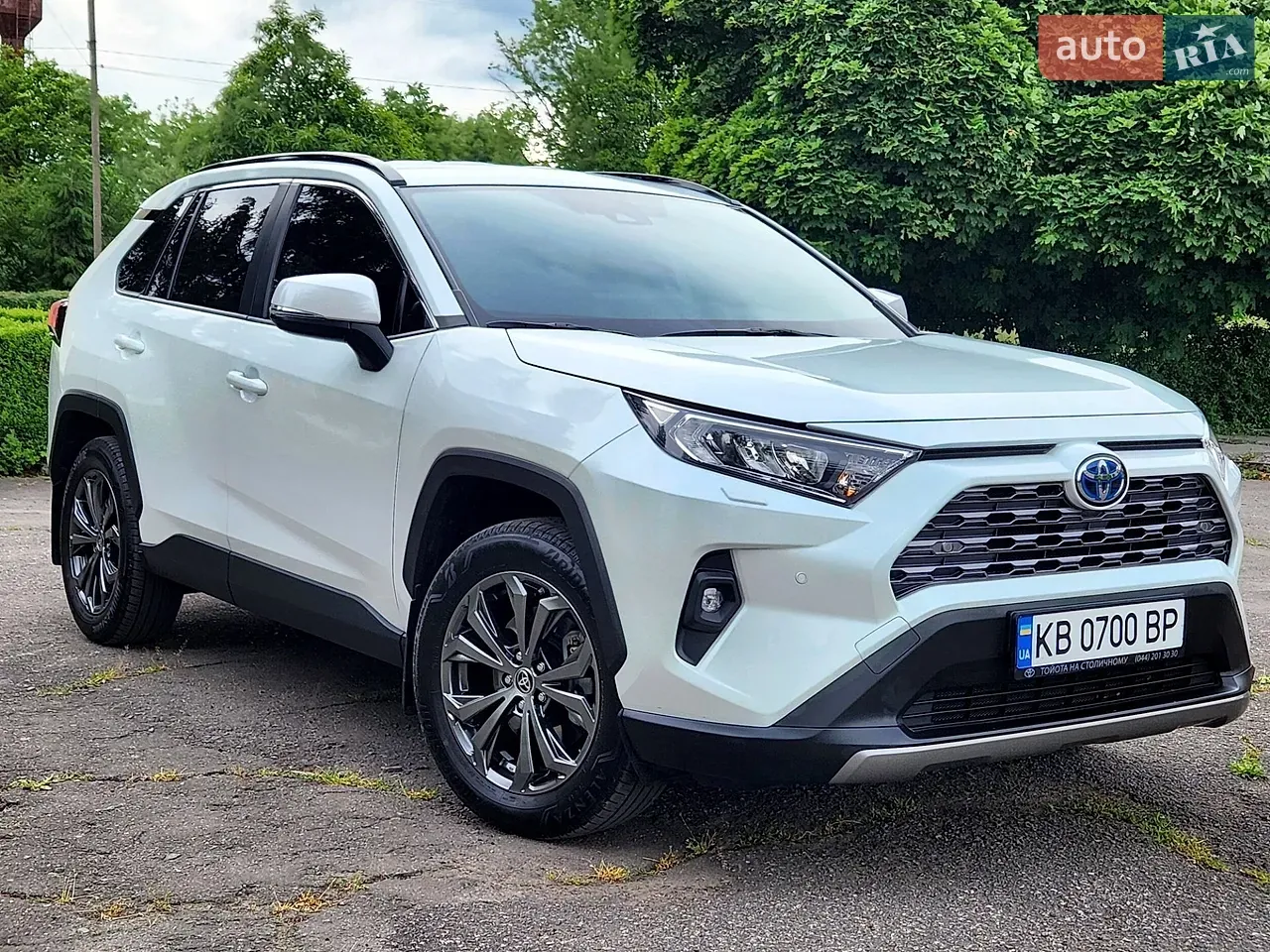 Toyota Rav4 2024 photo 3
