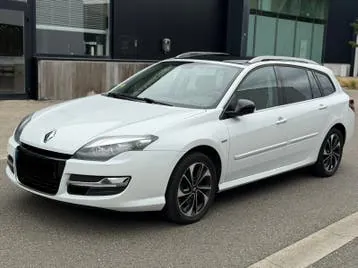 Renault Laguna 2014 photo 2