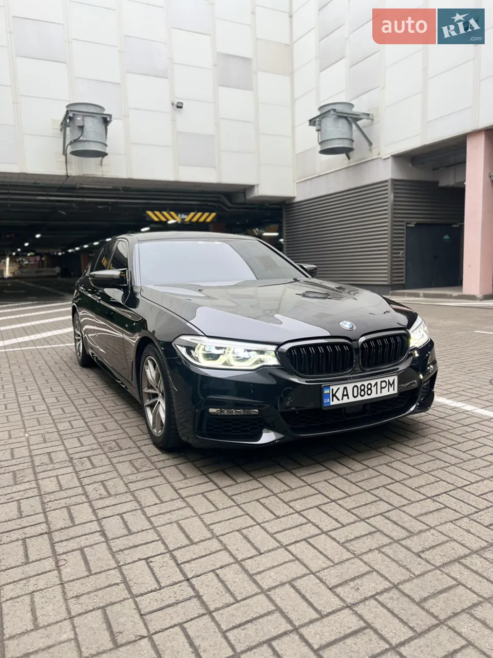BMW 5 Series 2017 photo 5