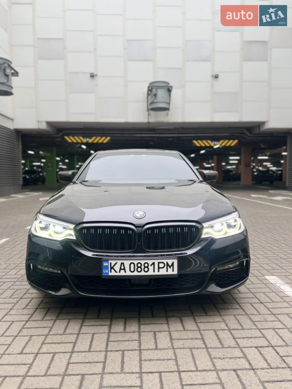 BMW 5 Series 2017 photo 3