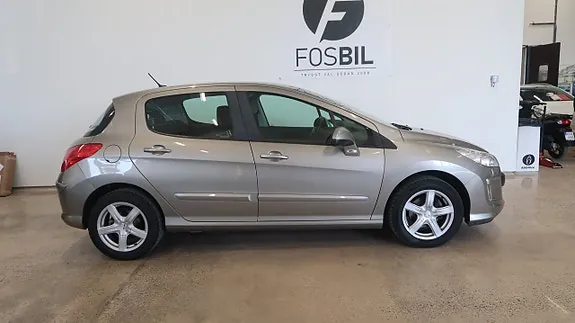 Peugeot 308 2010 photo 3