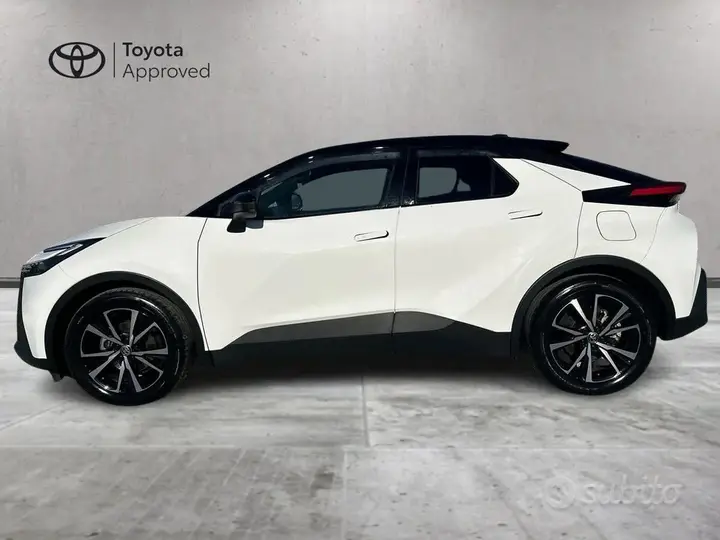 Toyota C-Hr 2024 photo 3