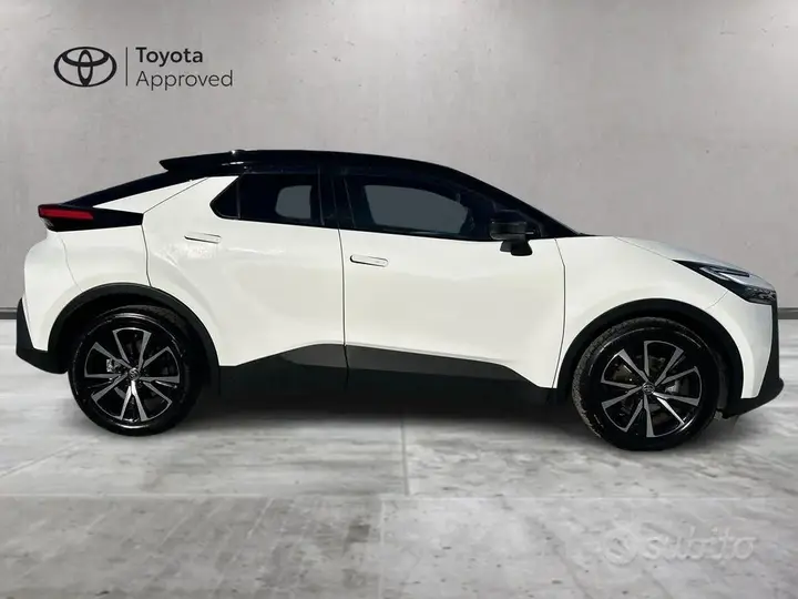 Toyota C-Hr 2024 photo 4