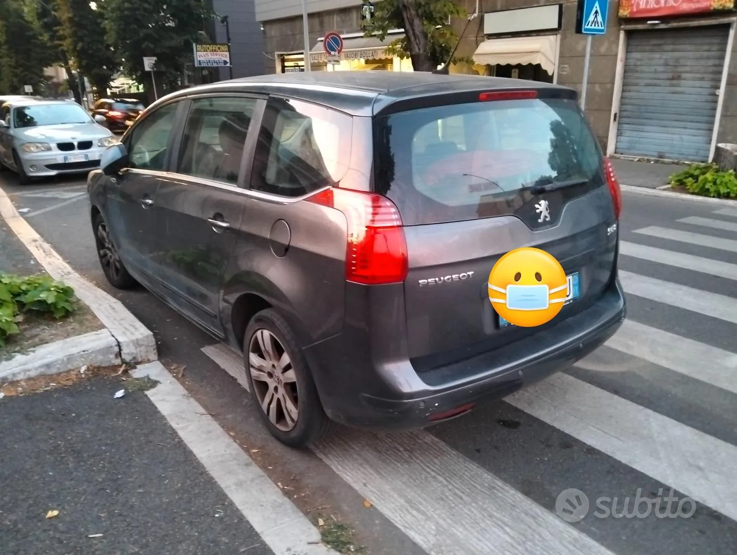 Peugeot 5008 2011 photo 4