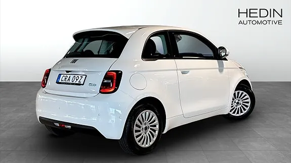 Fiat 500E 2023 photo 2