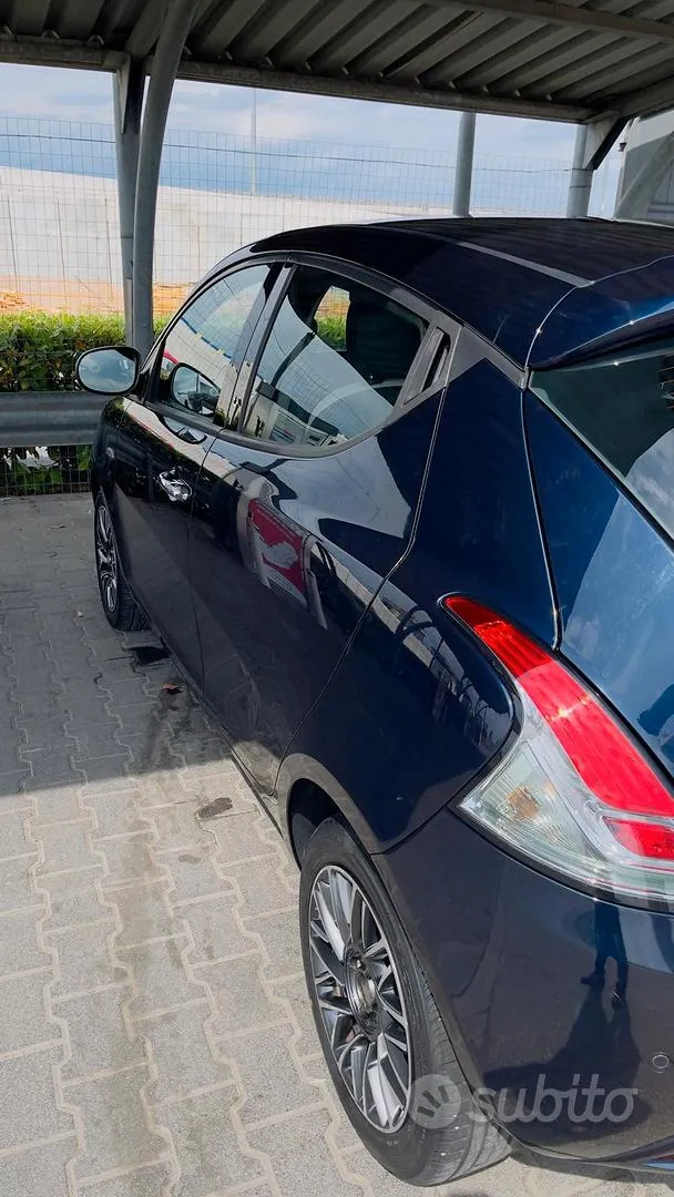 Lancia Ypsilon 2016 photo 4