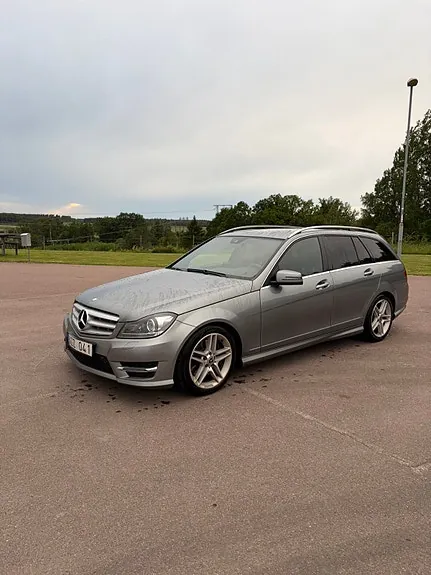 Mercedes-Benz C250 2013 photo 3