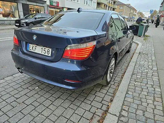 BMW 520D 2009 photo 5