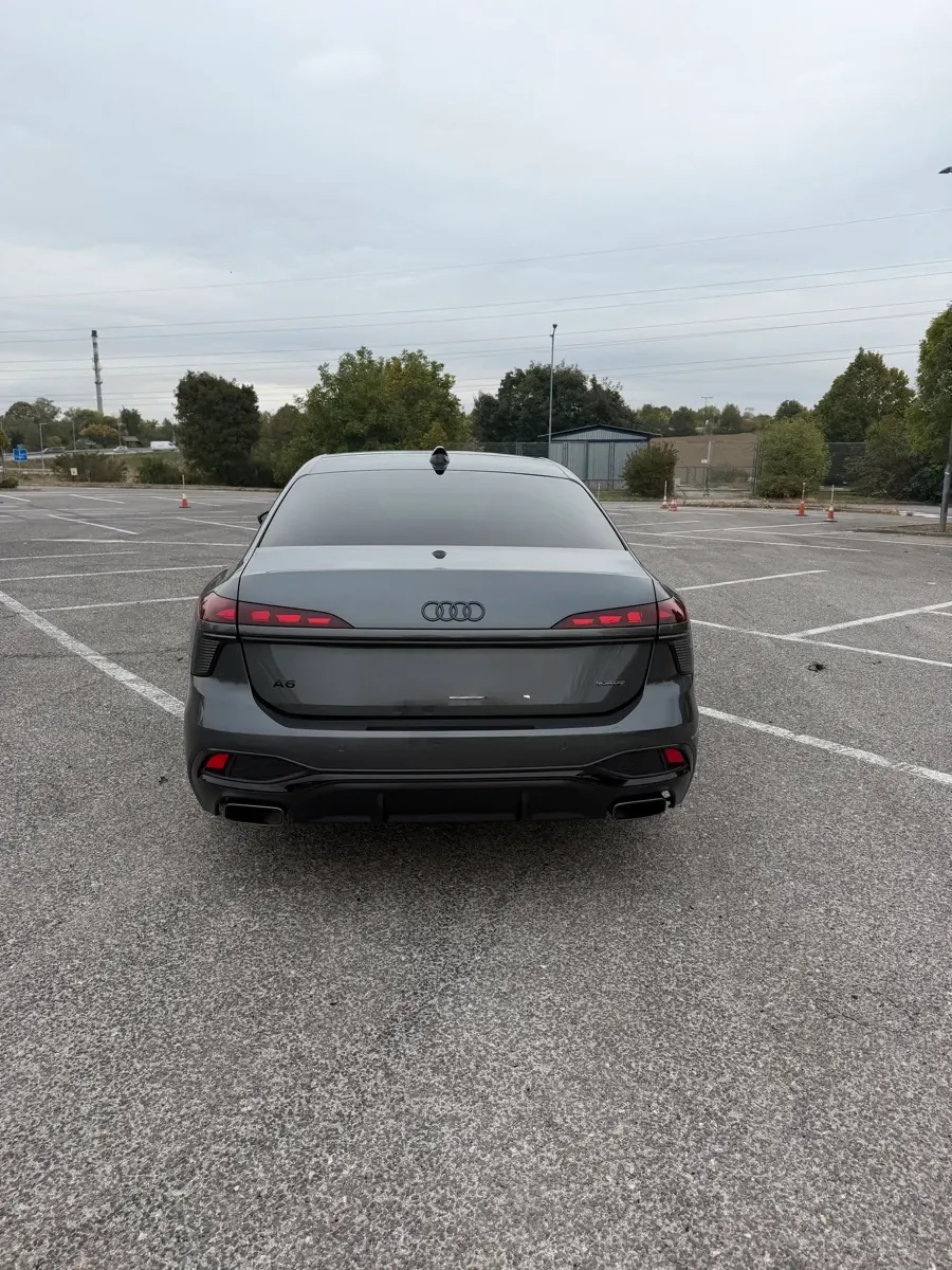 Audi A6 2026 photo 2