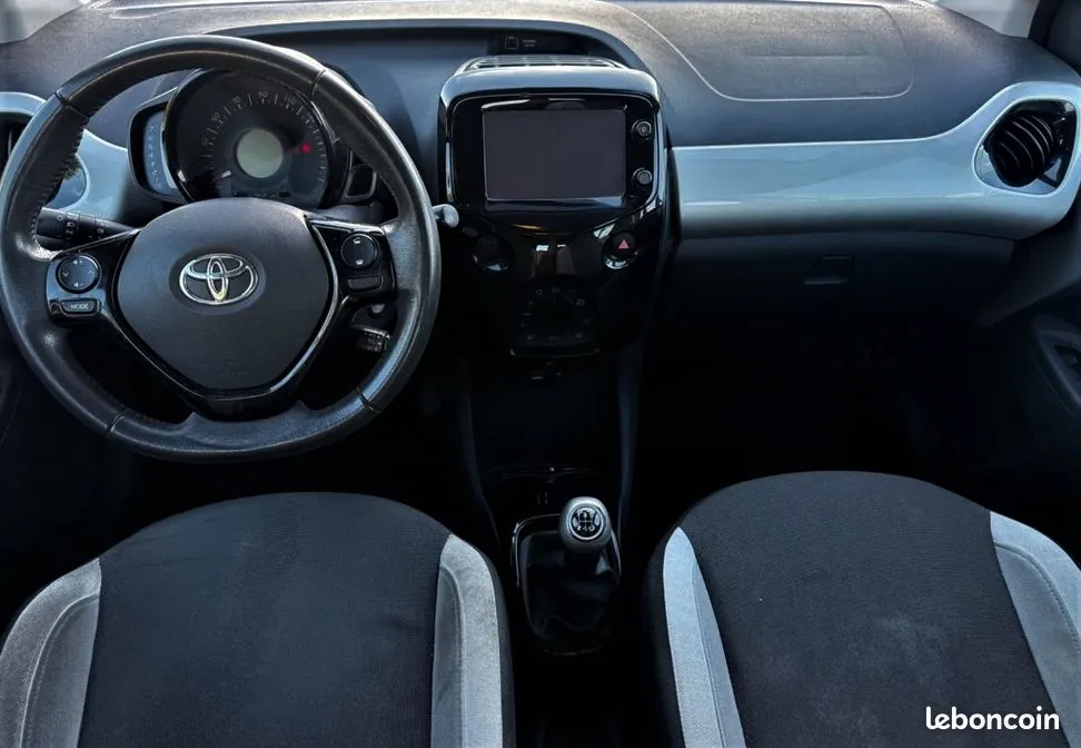 Toyota Aygo 2014 photo 2