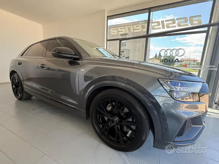 Audi Q8 2021 photo 5
