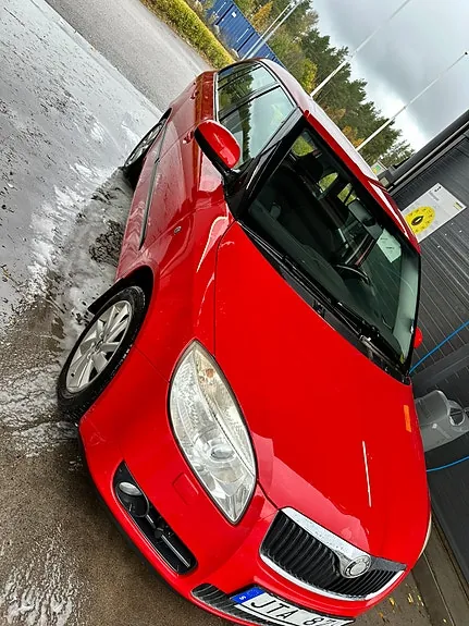 Skoda Fabia 2009 photo 3