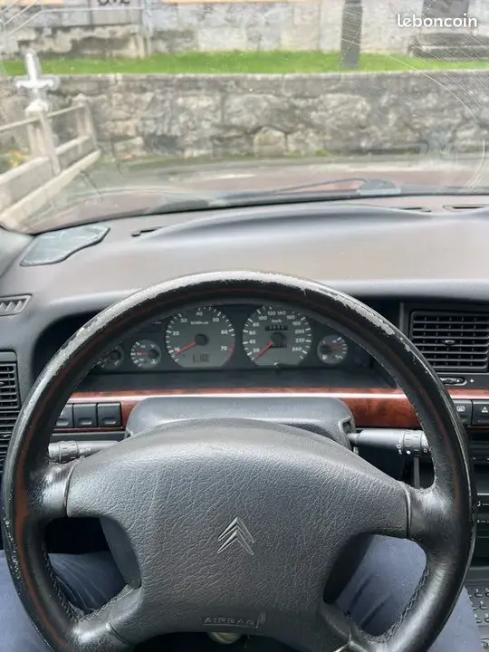 Citroen Xantia 1997 photo 3
