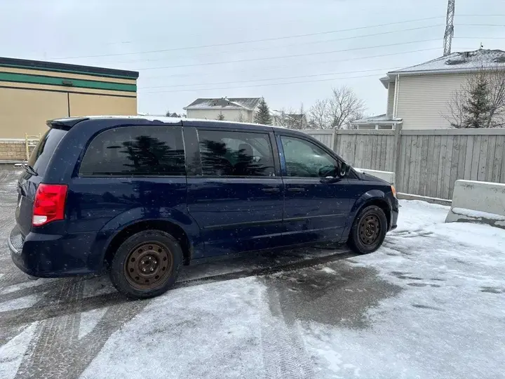 Dodge Grand Caravan 2014 photo 4
