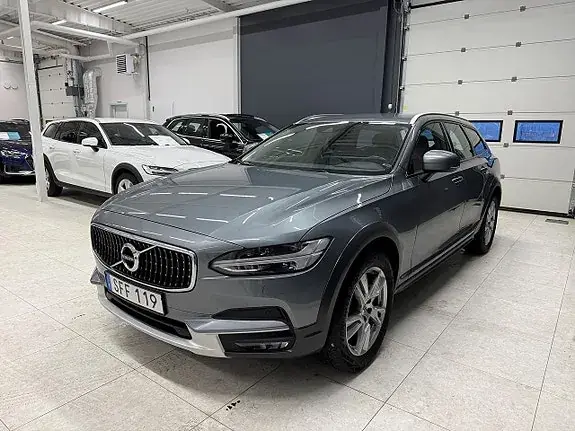 Volvo V90 Cross Country 2018 photo 4