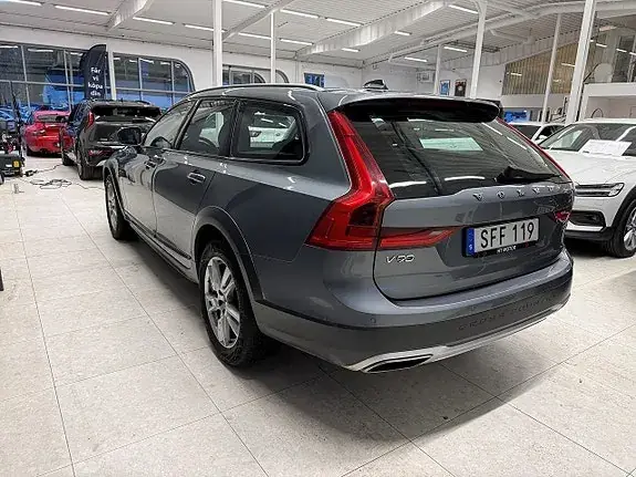 Volvo V90 Cross Country 2018 photo 5