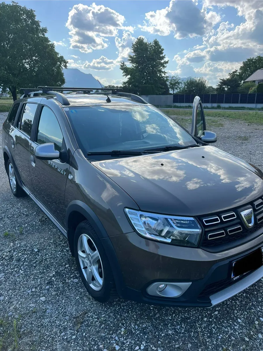 Dacia Logan 2017 photo 2
