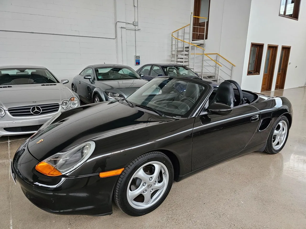 Porsche Boxster 2001 photo 2