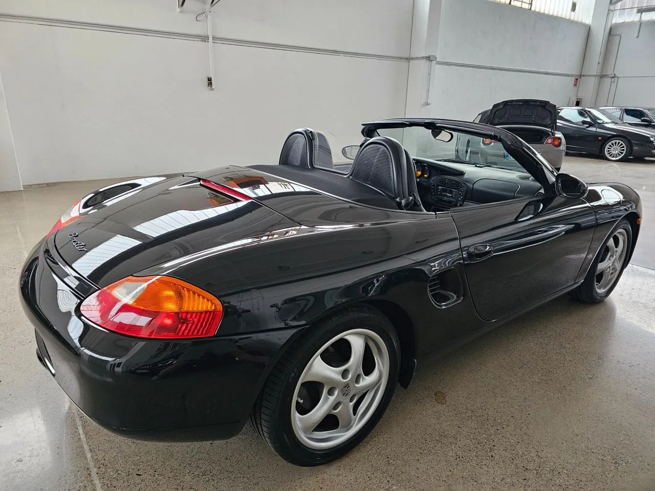 Porsche Boxster 2001 photo 4