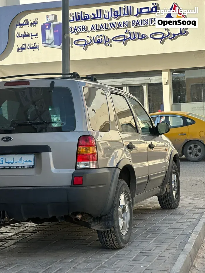 Ford Maverick 2002 photo 4