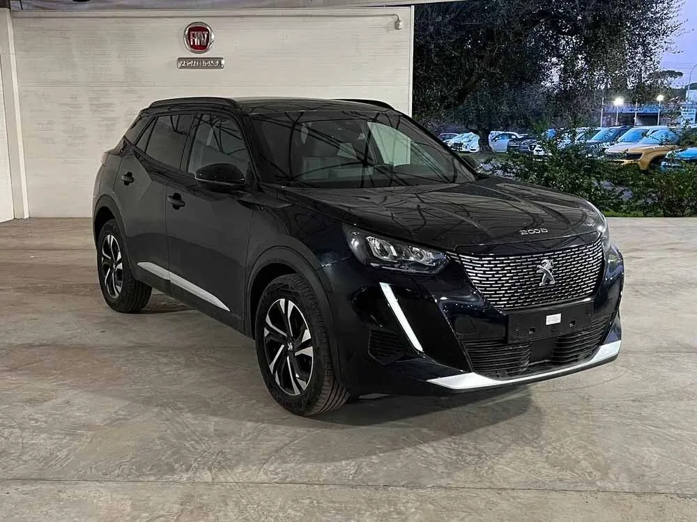 Peugeot 2008 2023 photo 3