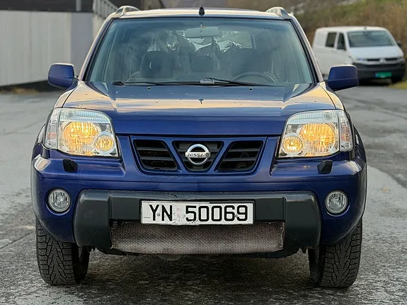Nissan X-Trail 2003 photo 2
