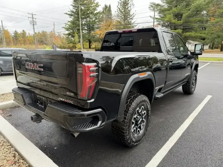 GMC Sierra 2500Hd 2025 photo 5
