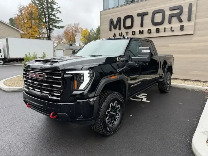 GMC Sierra 2500Hd 2025 photo 2