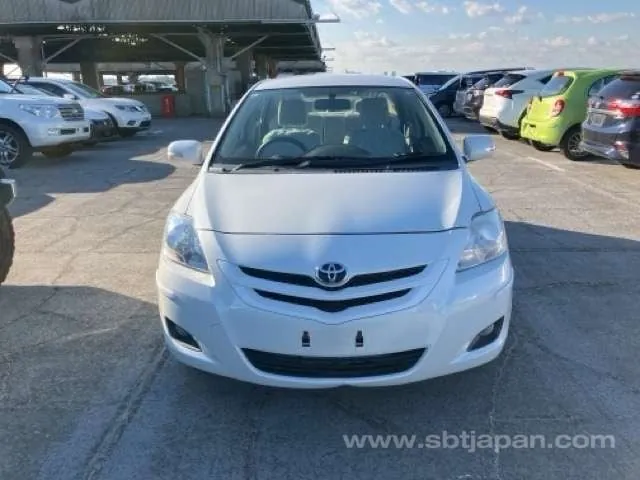 Toyota Belta 2007 photo 5