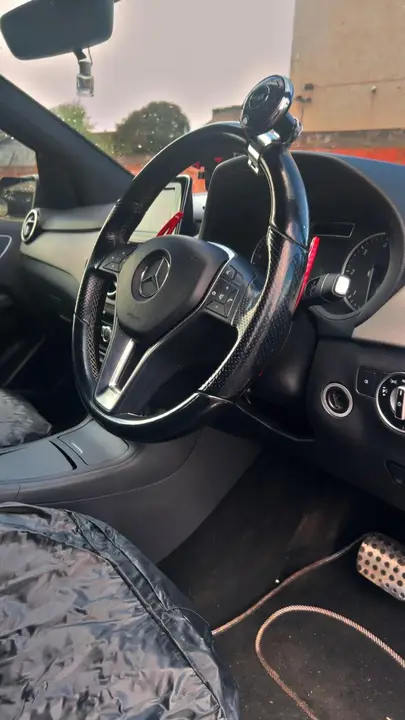Mercedes-Benz B-Class 2012 photo 5