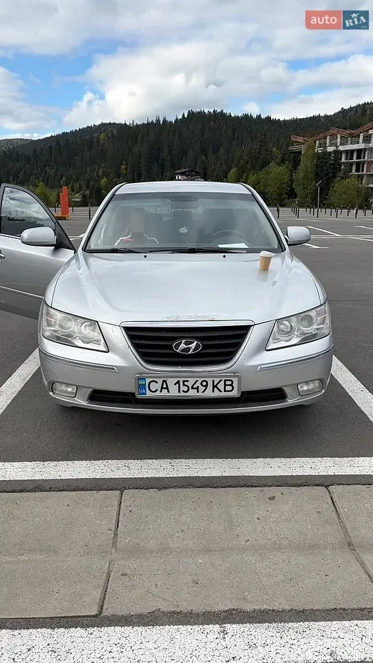 Hyundai Sonata 2008 photo 2