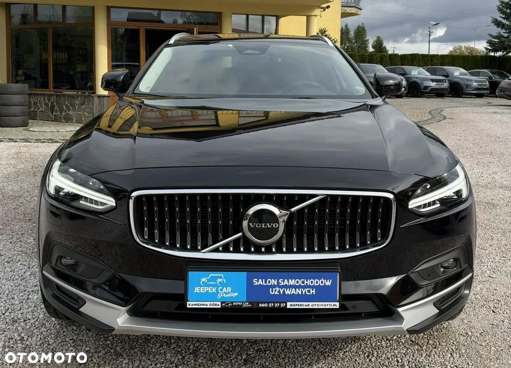 Volvo V90 Cross Country 2023 photo 2