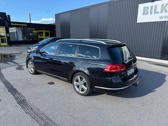 Volkswagen Passat 2014 photo 2