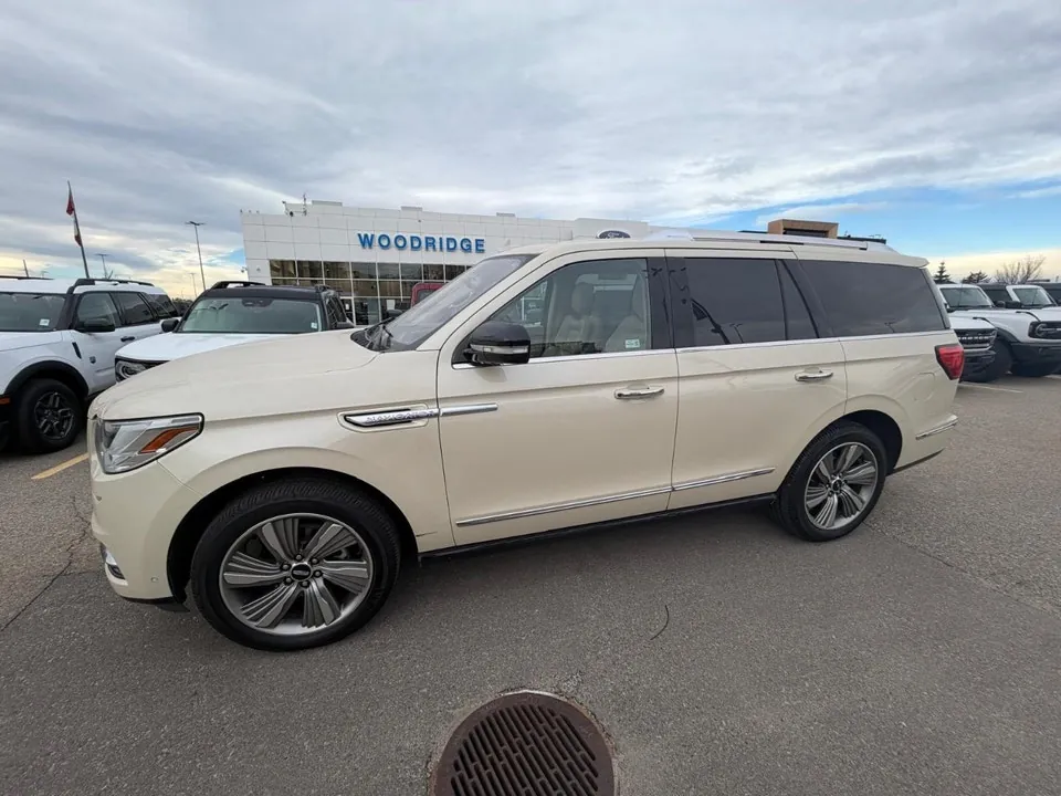 Lincoln Navigator