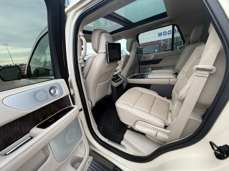 Lincoln Navigator 2018 photo 3